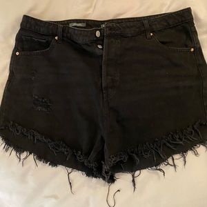 Wild fable raw hem shorts